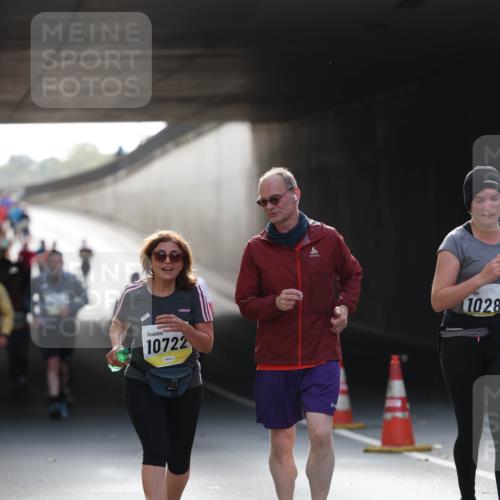 05.10.2025 - 20. swb-Marathon Bremen Michael Strokosch http://msf.ph/oto/9208599 05.10.2025 11:06:00 Laufen 10722, 1028 meine-sportfotos.de