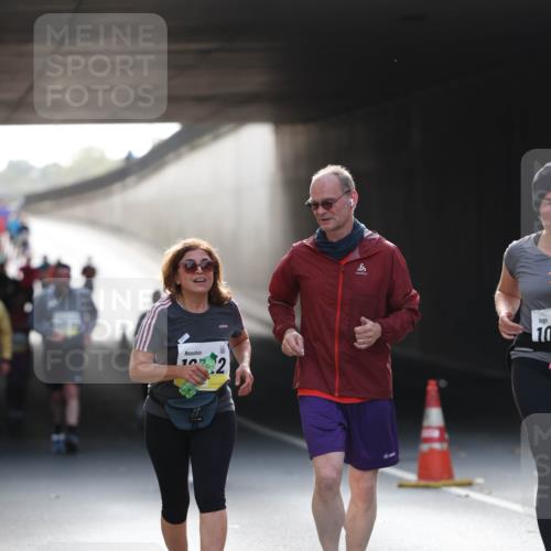 05.10.2025 - 20. swb-Marathon Bremen Michael Strokosch http://msf.ph/oto/9208601 05.10.2025 11:06:01 Laufen 10, 10 meine-sportfotos.de