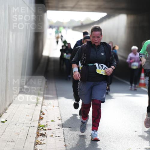05.10.2025 - 20. swb-Marathon Bremen Michael Strokosch http://msf.ph/oto/9208658 05.10.2025 11:08:49 Laufen 1102, 96 meine-sportfotos.de