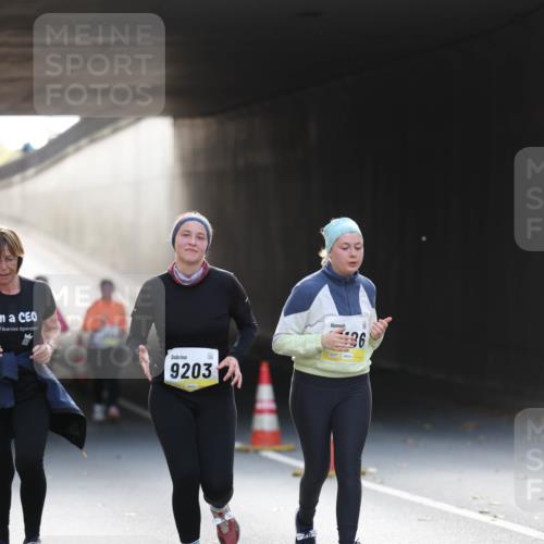 05.10.2025 - 20. swb-Marathon Bremen Michael Strokosch http://msf.ph/oto/9208662 05.10.2025 11:06:18 Laufen 9203, 36 meine-sportfotos.de