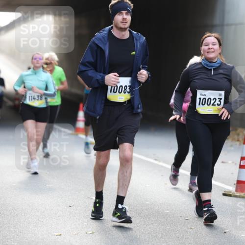 05.10.2025 - 20. swb-Marathon Bremen Michael Strokosch http://msf.ph/oto/9208693 05.10.2025 11:08:55 Laufen 11438, 083, 10023 meine-sportfotos.de