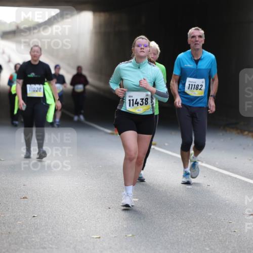 05.10.2025 - 20. swb-Marathon Bremen Michael Strokosch http://msf.ph/oto/9208706 05.10.2025 11:08:57 Laufen 11020, 11438, 11182 meine-sportfotos.de