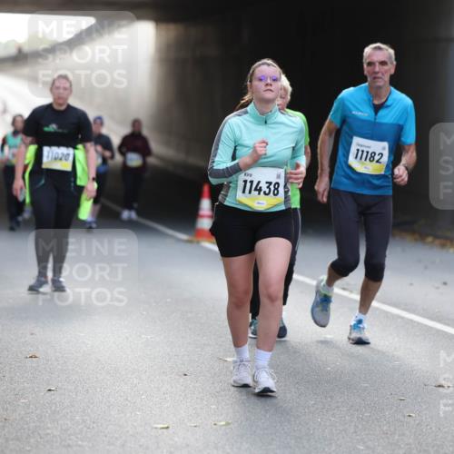 05.10.2025 - 20. swb-Marathon Bremen Michael Strokosch http://msf.ph/oto/9208710 05.10.2025 11:08:57 Laufen 11020, 11438, 11182 meine-sportfotos.de