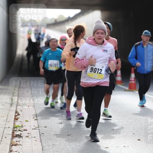 05.10.2025 - 20. swb-Marathon Bremen Michael Strokosch http://msf.ph/oto/9208712 05.10.2025 11:06:31 Laufen 10707, 9012 meine-sportfotos.de