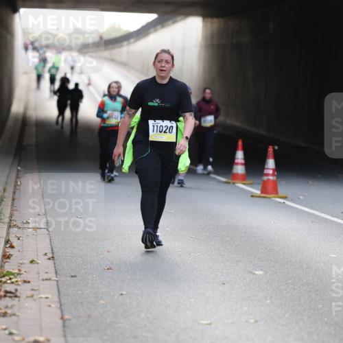 05.10.2025 - 20. swb-Marathon Bremen Michael Strokosch http://msf.ph/oto/9208718 05.10.2025 11:08:59 Laufen 1010, 11020, 9301 meine-sportfotos.de