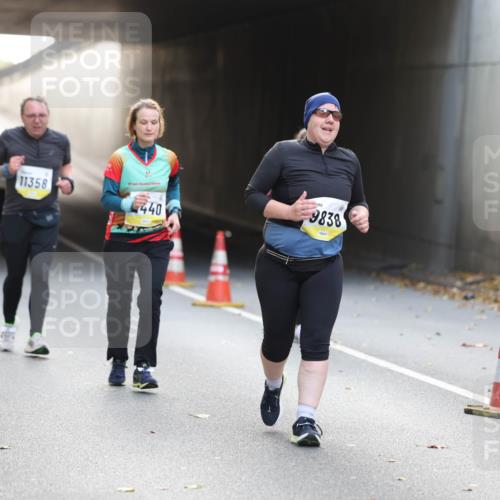 05.10.2025 - 20. swb-Marathon Bremen Michael Strokosch http://msf.ph/oto/9208723 05.10.2025 11:09:06 Laufen 11358, 7440, 9838 meine-sportfotos.de