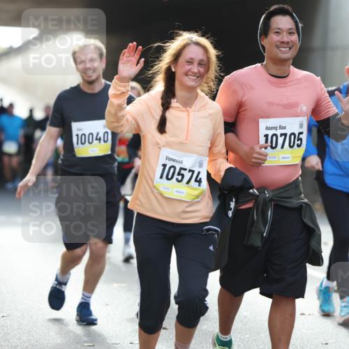 05.10.2025 - 20. swb-Marathon Bremen Michael Strokosch http://msf.ph/oto/9208726 05.10.2025 11:06:34 Laufen 0707, 10040, 10574, 02357, 10705, 02358 meine-sportfotos.de