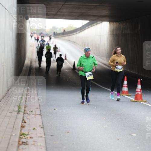 05.10.2025 - 20. swb-Marathon Bremen Michael Strokosch http://msf.ph/oto/9208745 05.10.2025 11:09:14 Laufen 10759, 10450 meine-sportfotos.de