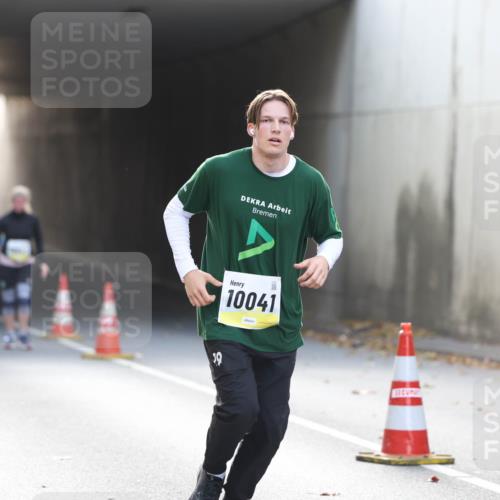 05.10.2025 - 20. swb-Marathon Bremen Michael Strokosch http://msf.ph/oto/9208753 05.10.2025 11:06:38 Laufen 19, 10041 meine-sportfotos.de