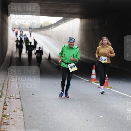 05.10.2025 - 20. swb-Marathon Bremen Michael Strokosch http://msf.ph/oto/9208756 05.10.2025 11:09:16 Laufen 10759, 10450 meine-sportfotos.de