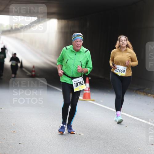 05.10.2025 - 20. swb-Marathon Bremen Michael Strokosch http://msf.ph/oto/9208770 05.10.2025 11:09:18 Laufen 10759, 10450 meine-sportfotos.de