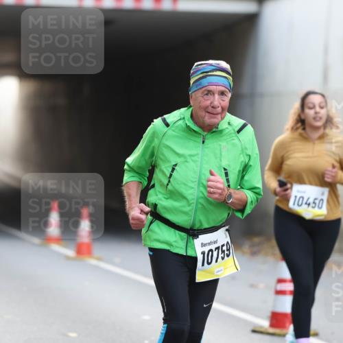 05.10.2025 - 20. swb-Marathon Bremen Michael Strokosch http://msf.ph/oto/9208786 05.10.2025 11:09:20 Laufen 10759, 10450 meine-sportfotos.de