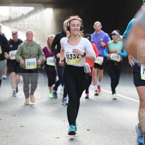 05.10.2025 - 20. swb-Marathon Bremen Michael Strokosch http://msf.ph/oto/9208790 05.10.2025 11:06:47 Laufen 11058, 10115, 11332, 1135, 10671 meine-sportfotos.de