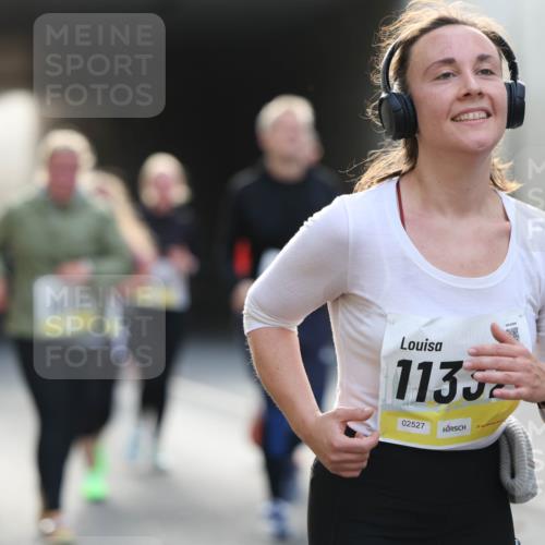 05.10.2025 - 20. swb-Marathon Bremen Michael Strokosch http://msf.ph/oto/9208800 05.10.2025 11:06:49 Laufen 1135, 02527 meine-sportfotos.de