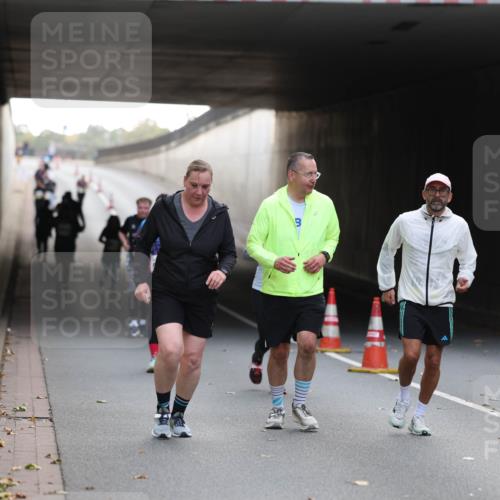 05.10.2025 - 20. swb-Marathon Bremen Michael Strokosch http://msf.ph/oto/9208858 05.10.2025 11:09:45 Laufen  meine-sportfotos.de