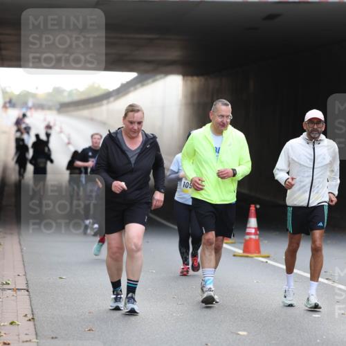 05.10.2025 - 20. swb-Marathon Bremen Michael Strokosch http://msf.ph/oto/9208862 05.10.2025 11:09:46 Laufen 109 meine-sportfotos.de