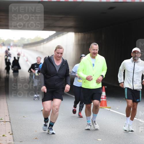 05.10.2025 - 20. swb-Marathon Bremen Michael Strokosch http://msf.ph/oto/9208864 05.10.2025 11:09:46 Laufen 02 meine-sportfotos.de