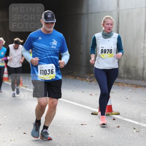 05.10.2025 - 20. swb-Marathon Bremen Michael Strokosch http://msf.ph/oto/9208881 05.10.2025 11:07:04 Laufen 11036, 9970, 00 meine-sportfotos.de