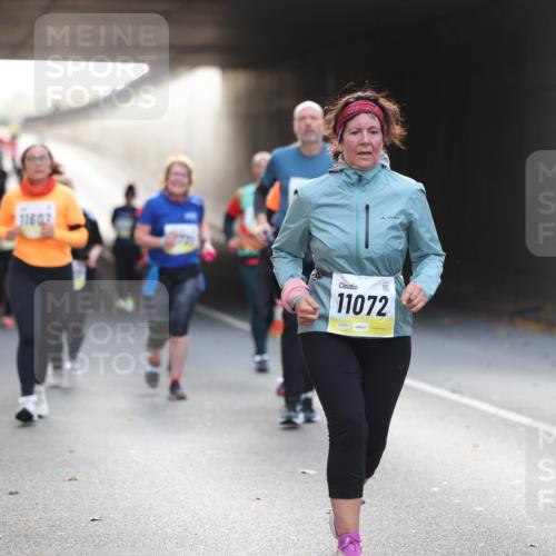 05.10.2025 - 20. swb-Marathon Bremen Michael Strokosch http://msf.ph/oto/9208898 05.10.2025 11:07:10 Laufen 11072 meine-sportfotos.de