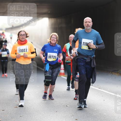 05.10.2025 - 20. swb-Marathon Bremen Michael Strokosch http://msf.ph/oto/9208910 05.10.2025 11:07:12 Laufen 11607, 10721, 116 meine-sportfotos.de