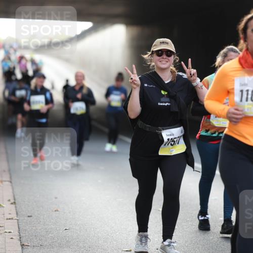05.10.2025 - 20. swb-Marathon Bremen Michael Strokosch http://msf.ph/oto/9208926 05.10.2025 11:07:15 Laufen 11517, 1160, 72 meine-sportfotos.de