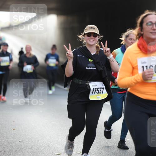 05.10.2025 - 20. swb-Marathon Bremen Michael Strokosch http://msf.ph/oto/9208928 05.10.2025 11:07:15 Laufen 1107, 72, 11557 meine-sportfotos.de