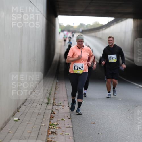 05.10.2025 - 20. swb-Marathon Bremen Michael Strokosch http://msf.ph/oto/9208952 05.10.2025 11:10:11 Laufen 11247, 10575 meine-sportfotos.de