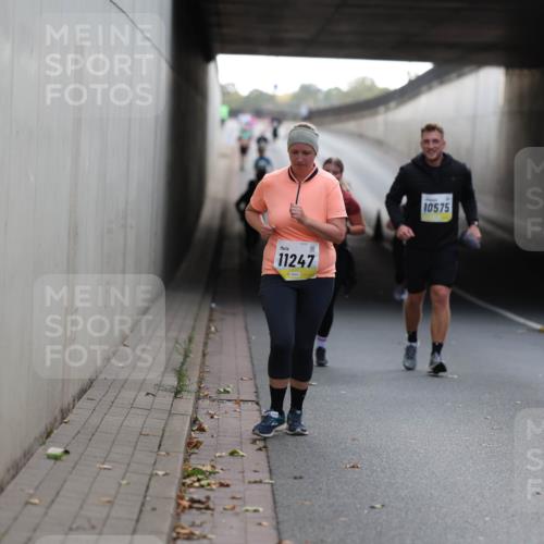 05.10.2025 - 20. swb-Marathon Bremen Michael Strokosch http://msf.ph/oto/9208953 05.10.2025 11:10:11 Laufen 11247, 10575 meine-sportfotos.de