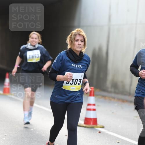05.10.2025 - 20. swb-Marathon Bremen Michael Strokosch http://msf.ph/oto/9208964 05.10.2025 11:07:23 Laufen 11653, 1144, 303 meine-sportfotos.de