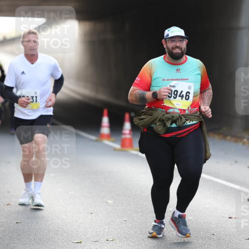 05.10.2025 - 20. swb-Marathon Bremen Michael Strokosch http://msf.ph/oto/9208983 05.10.2025 11:07:31 Laufen 31, 20, 9946 meine-sportfotos.de