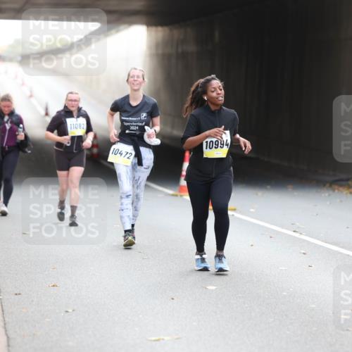 05.10.2025 - 20. swb-Marathon Bremen Michael Strokosch http://msf.ph/oto/9208986 05.10.2025 11:10:24 Laufen 11082, 2024, 10472, 10994 meine-sportfotos.de
