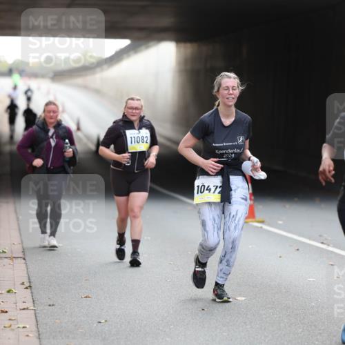 05.10.2025 - 20. swb-Marathon Bremen Michael Strokosch http://msf.ph/oto/9208996 05.10.2025 11:10:26 Laufen 11082, 2024, 10472, 10994 meine-sportfotos.de