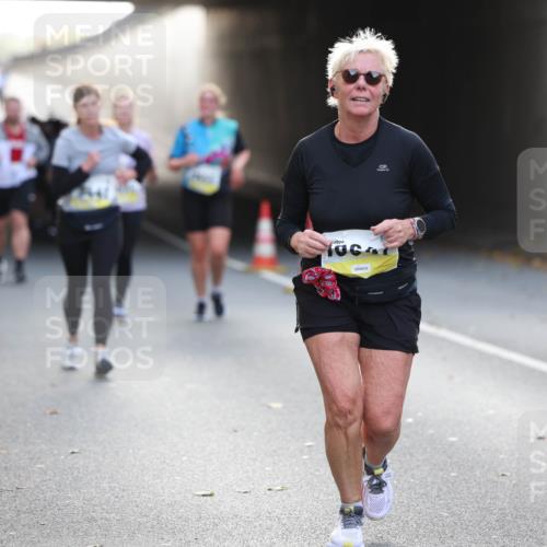 05.10.2025 - 20. swb-Marathon Bremen Michael Strokosch http://msf.ph/oto/9209007 05.10.2025 11:07:37 Laufen  meine-sportfotos.de