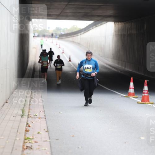 05.10.2025 - 20. swb-Marathon Bremen Michael Strokosch http://msf.ph/oto/9209028 05.10.2025 11:10:41 Laufen 9348 meine-sportfotos.de