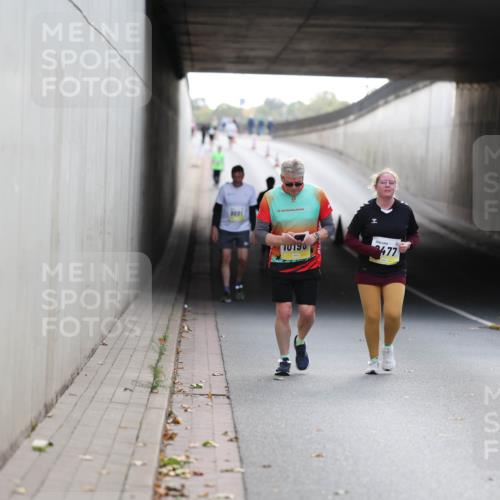 05.10.2025 - 20. swb-Marathon Bremen Michael Strokosch http://msf.ph/oto/9209045 05.10.2025 11:10:51 Laufen 10190, 477 meine-sportfotos.de