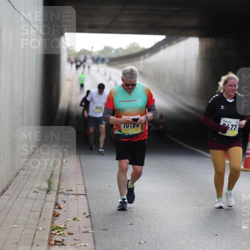 05.10.2025 - 20. swb-Marathon Bremen Michael Strokosch http://msf.ph/oto/9209050 05.10.2025 11:10:54 Laufen 20, 0, 477 meine-sportfotos.de