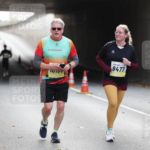 05.10.2025 - 20. swb-Marathon Bremen Michael Strokosch http://msf.ph/oto/9209058 05.10.2025 11:10:56 Laufen 20, 25, 9477, 02277 meine-sportfotos.de