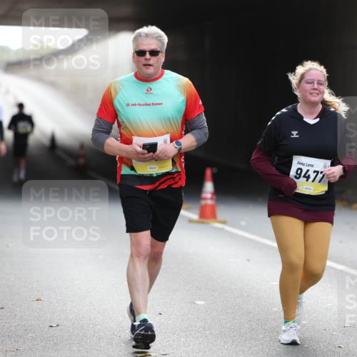 05.10.2025 - 20. swb-Marathon Bremen Michael Strokosch http://msf.ph/oto/9209060 05.10.2025 11:10:56 Laufen 20, 25, 9477 meine-sportfotos.de
