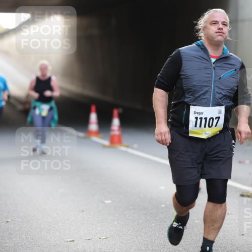 05.10.2025 - 20. swb-Marathon Bremen Michael Strokosch http://msf.ph/oto/9209114 05.10.2025 11:08:04 Laufen 11107 meine-sportfotos.de