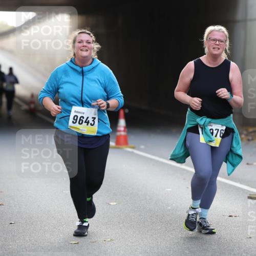 05.10.2025 - 20. swb-Marathon Bremen Michael Strokosch http://msf.ph/oto/9209138 05.10.2025 11:08:09 Laufen 9643, 976 meine-sportfotos.de