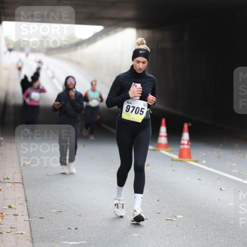 05.10.2025 - 20. swb-Marathon Bremen Michael Strokosch http://msf.ph/oto/9209148 05.10.2025 11:11:51 Laufen 9705, 09 meine-sportfotos.de