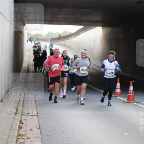 05.10.2025 - 20. swb-Marathon Bremen Michael Strokosch http://msf.ph/oto/9209152 05.10.2025 11:08:19 Laufen 0340, 768, 7105, 10339, 11378 meine-sportfotos.de