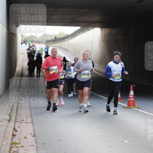 05.10.2025 - 20. swb-Marathon Bremen Michael Strokosch http://msf.ph/oto/9209155 05.10.2025 11:08:20 Laufen 340, 768, 7109, 10339, 378 meine-sportfotos.de