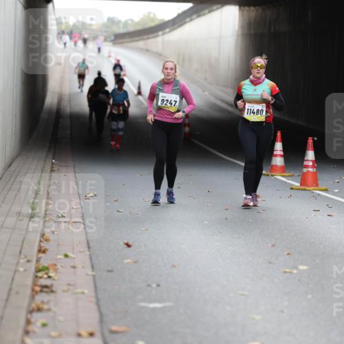 05.10.2025 - 20. swb-Marathon Bremen Michael Strokosch http://msf.ph/oto/9209161 05.10.2025 11:11:58 Laufen 9247, 11480 meine-sportfotos.de