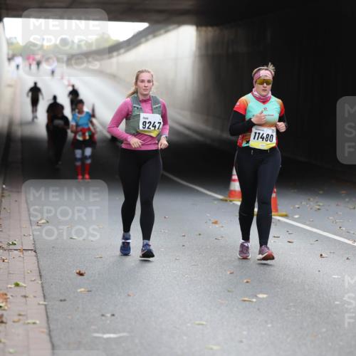05.10.2025 - 20. swb-Marathon Bremen Michael Strokosch http://msf.ph/oto/9209178 05.10.2025 11:12:00 Laufen 9247, 11480 meine-sportfotos.de