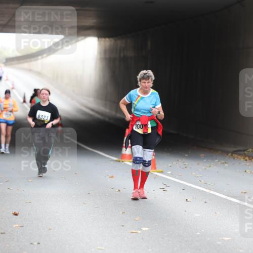 05.10.2025 - 20. swb-Marathon Bremen Michael Strokosch http://msf.ph/oto/9209192 05.10.2025 11:12:10 Laufen 9323, 100 meine-sportfotos.de