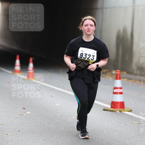 05.10.2025 - 20. swb-Marathon Bremen Michael Strokosch http://msf.ph/oto/9209199 05.10.2025 11:12:17 Laufen 9323 meine-sportfotos.de