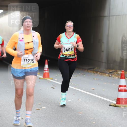 05.10.2025 - 20. swb-Marathon Bremen Michael Strokosch http://msf.ph/oto/9209211 05.10.2025 11:12:23 Laufen 10613, 11216, 9408 meine-sportfotos.de