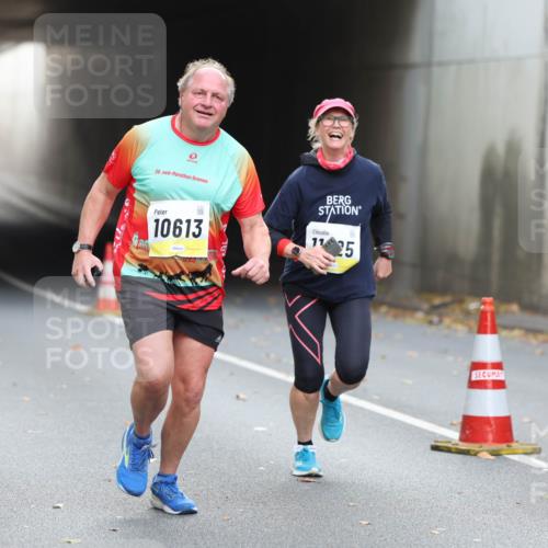 05.10.2025 - 20. swb-Marathon Bremen Michael Strokosch http://msf.ph/oto/9209224 05.10.2025 11:12:27 Laufen 20, 10613, 11, 25 meine-sportfotos.de
