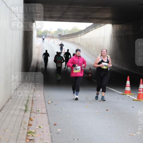 05.10.2025 - 20. swb-Marathon Bremen Michael Strokosch http://msf.ph/oto/9209241 05.10.2025 11:13:03 Laufen 11631 meine-sportfotos.de